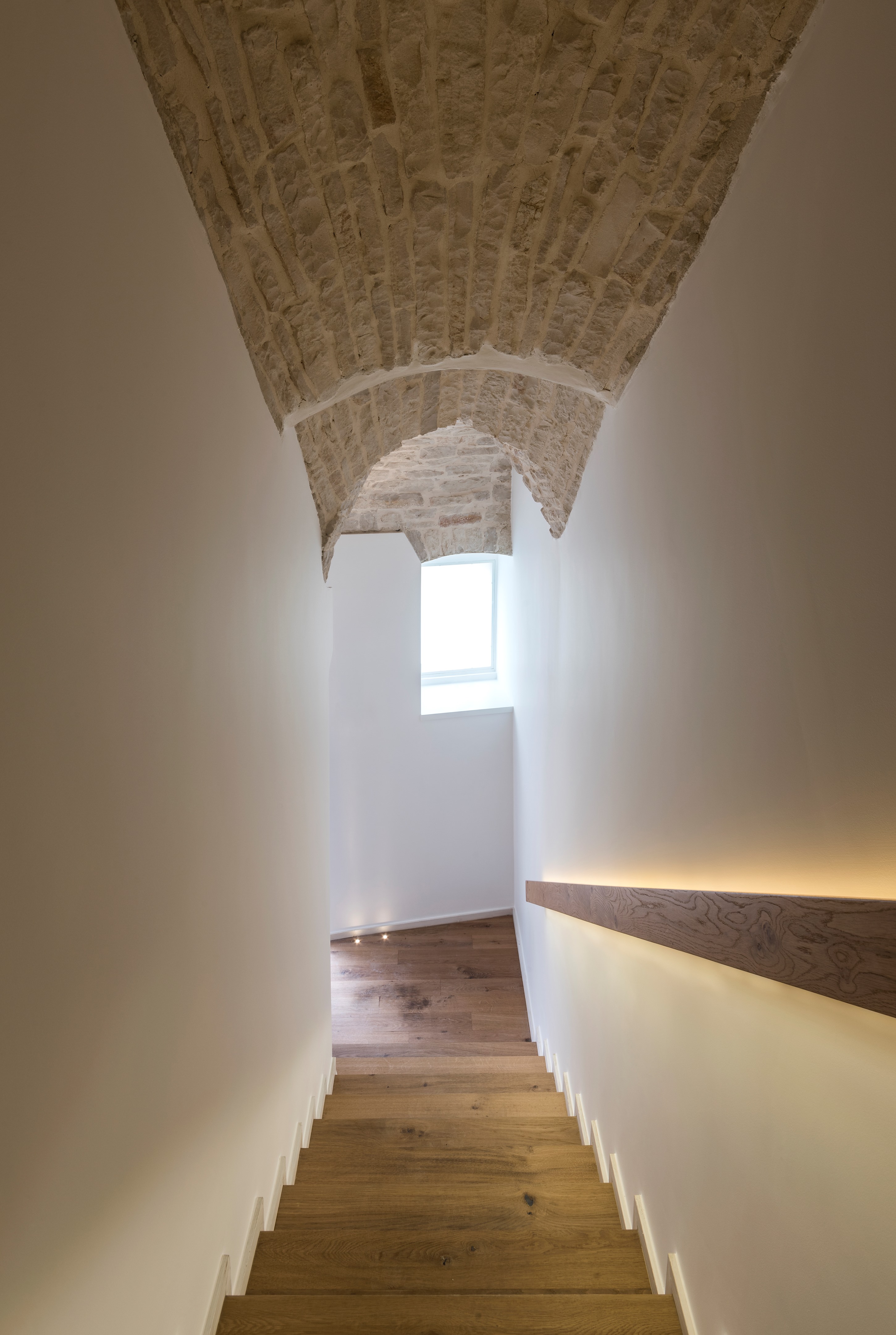 古老建筑的现代重生 | 空间连续性设计-2