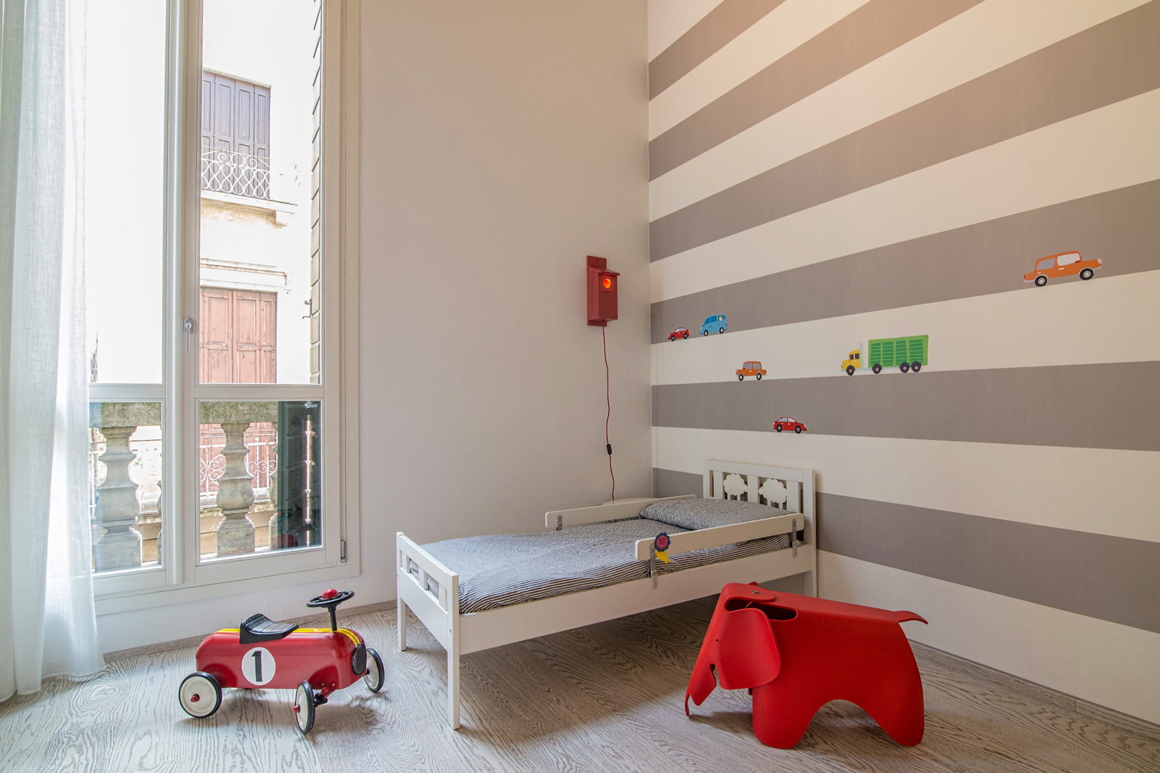 意大利 17 世纪宫殿翻新，优雅打造现代贵族空间-17