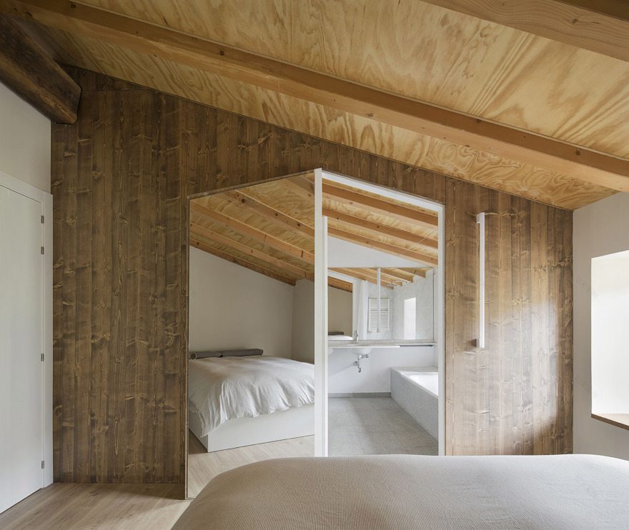 西班牙山谷中温暖色调的马养殖场住宅设计丨Aramé Studio-37