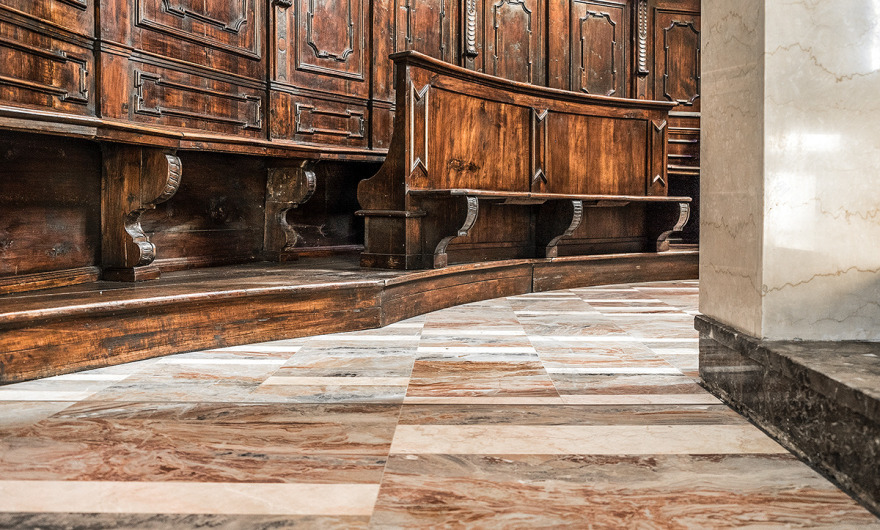 融合传统与创新的 Sedrina 教堂改造-9