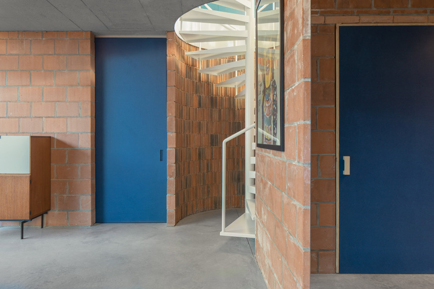 新建筑丨GRAUX & BAEYENS architecten-44