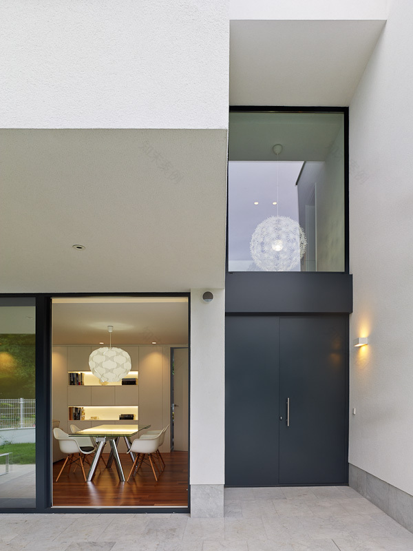 西班牙 Avilés 市简约别墅,诠释现代生活理念-25