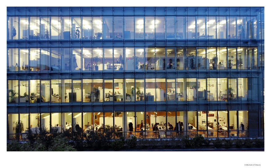 意大利 Ferrero 总部大楼,绿色环保的现代办公空间-20