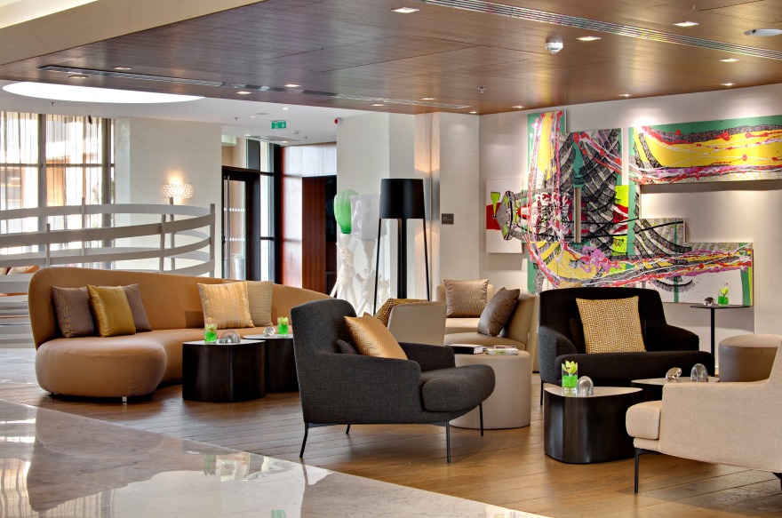 法国普罗旺斯五星级酒店“文艺复兴”-1