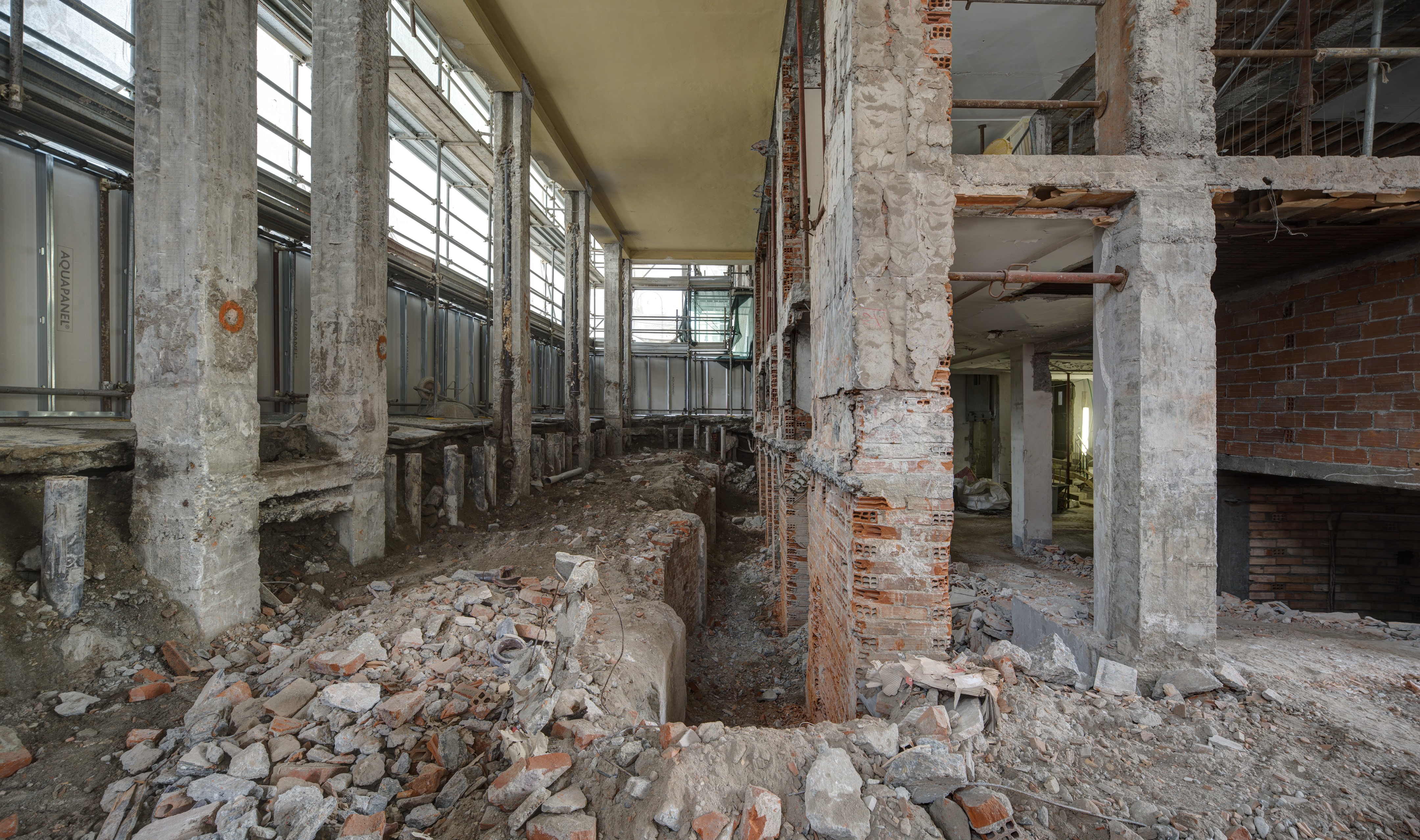 拉斯卡里斯宅邸-104