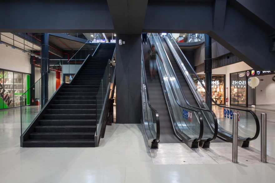 意大利建筑师打造绿色环保的购物体验空间-11