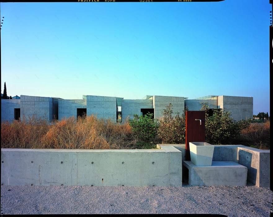 沉浸于寂静的墓葬空间-18