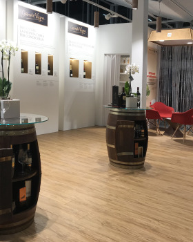 意式风情演绎大型超市品牌展