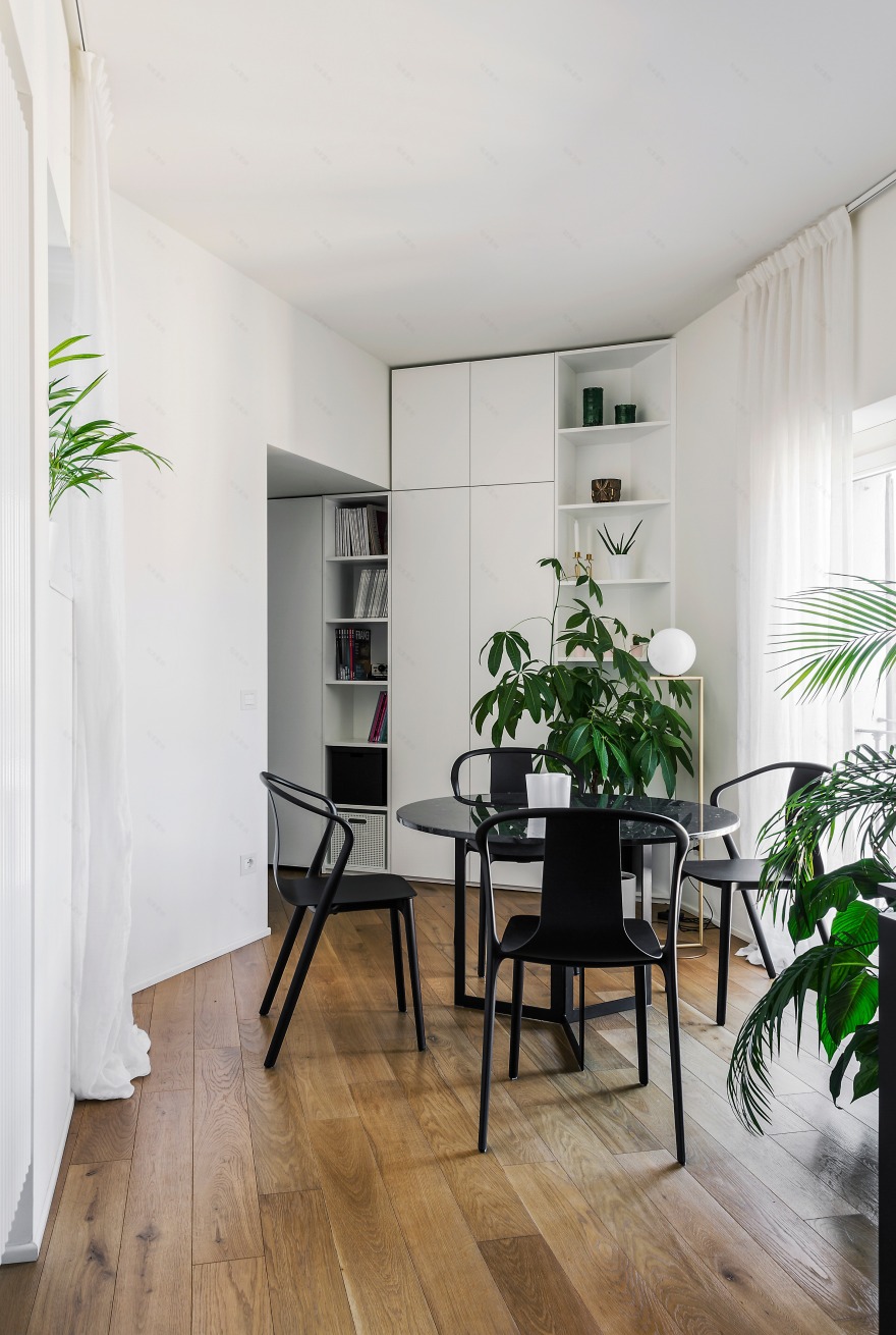 复古公寓翻新 | 从公共到私密,色彩与材料营造温馨生活-8