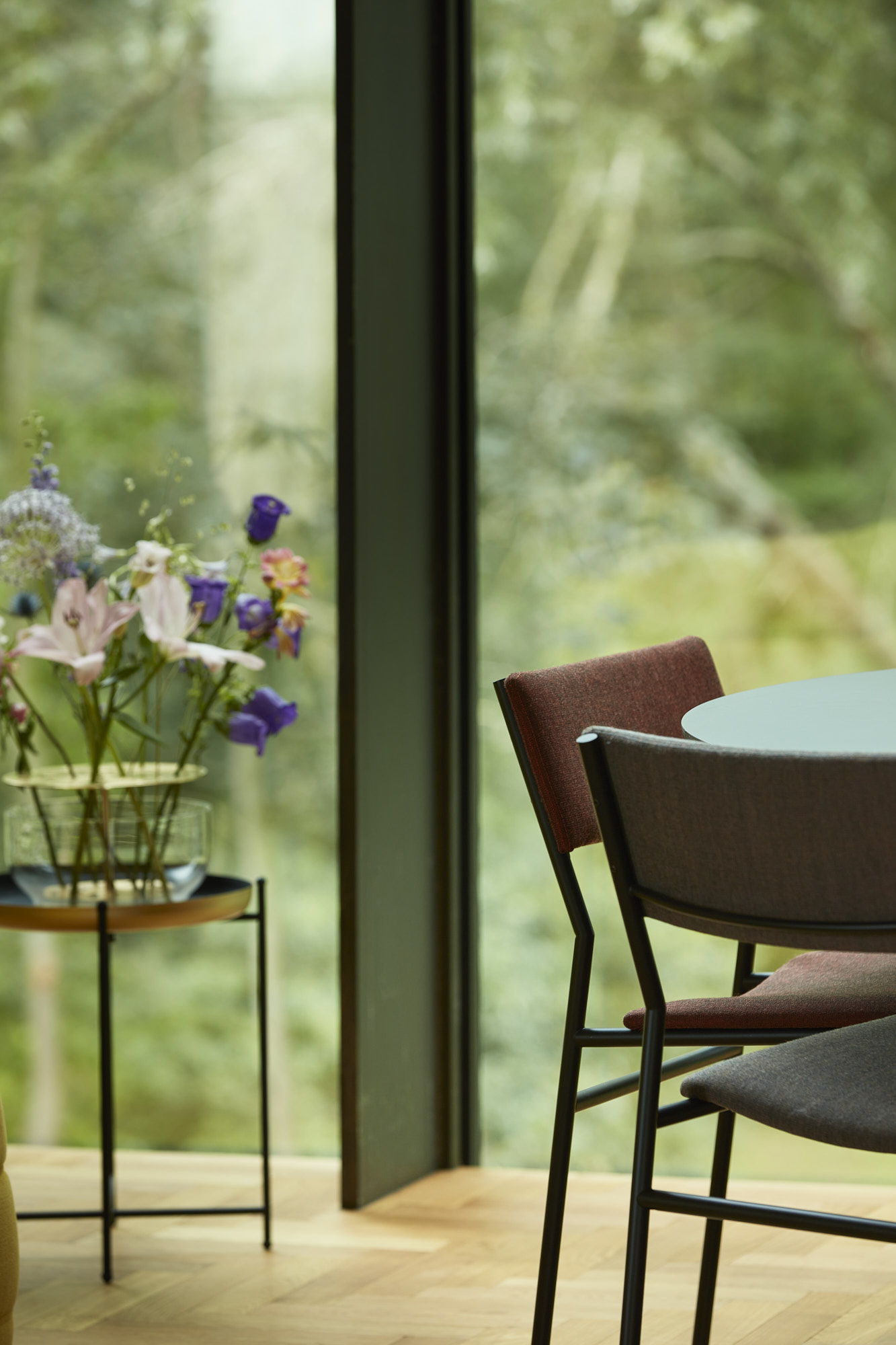 比利时 Tienen 的圆形砖房 | 40 厘米厚 15 米高的夯土墙-7