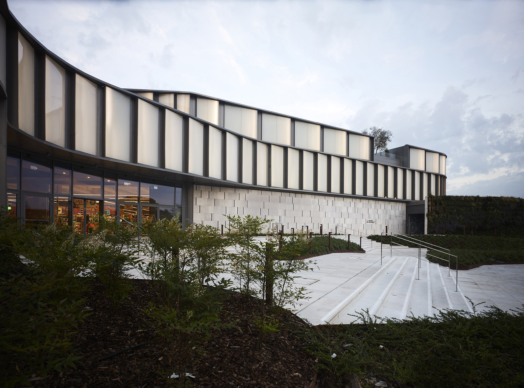 意大利里米尼展览中心改造-0