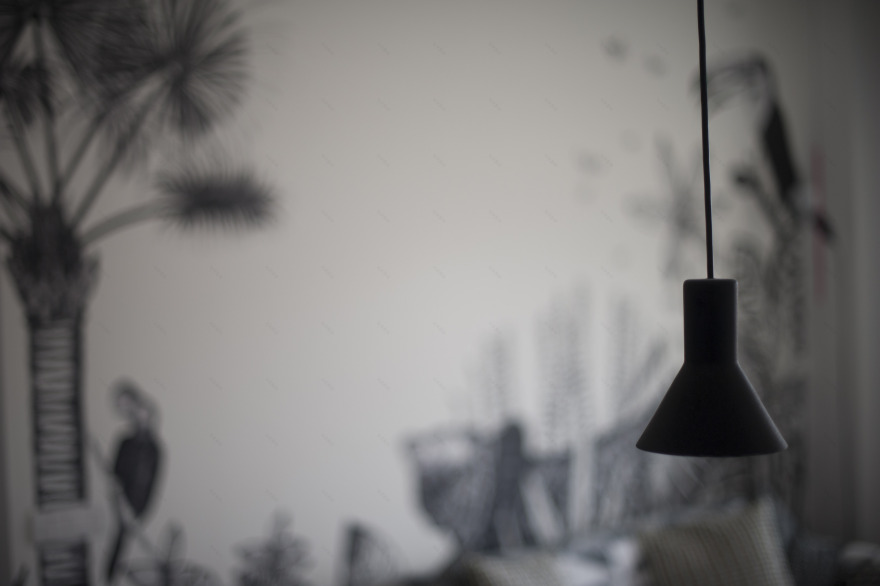 黑白碰撞的简约海景公寓-25