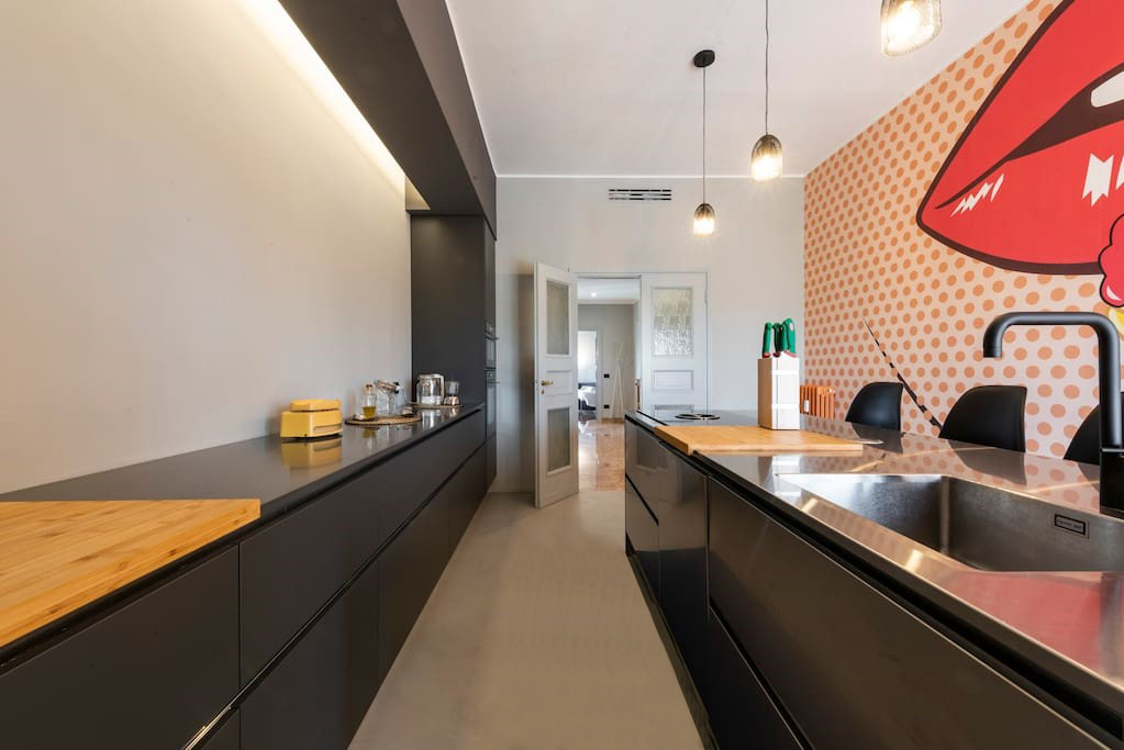 penthouse with a view-2