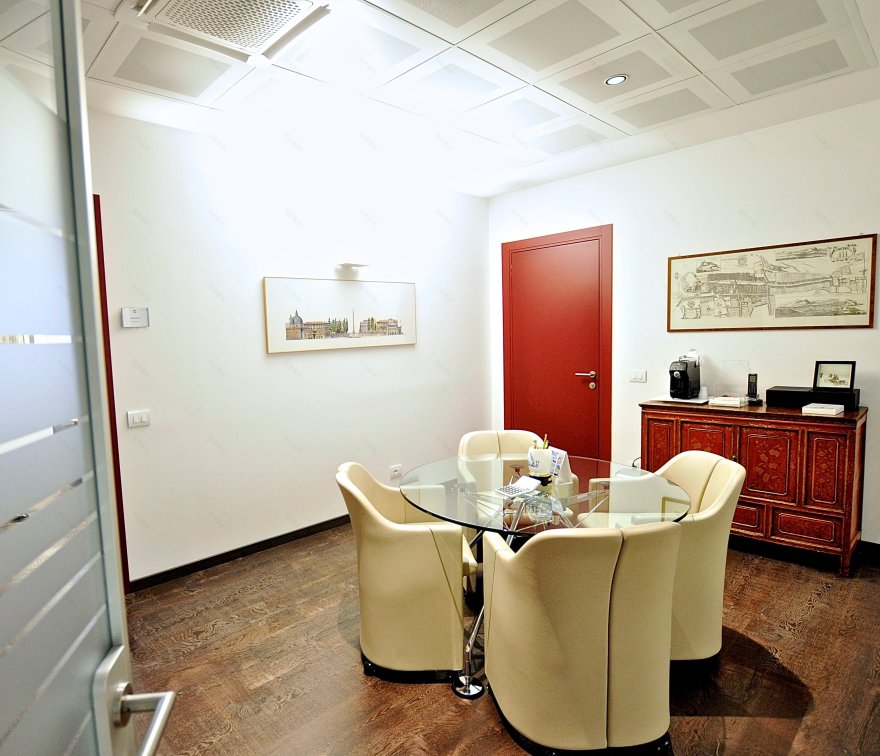 CETOC 办公室 · 绿色与红色的活力空间-9