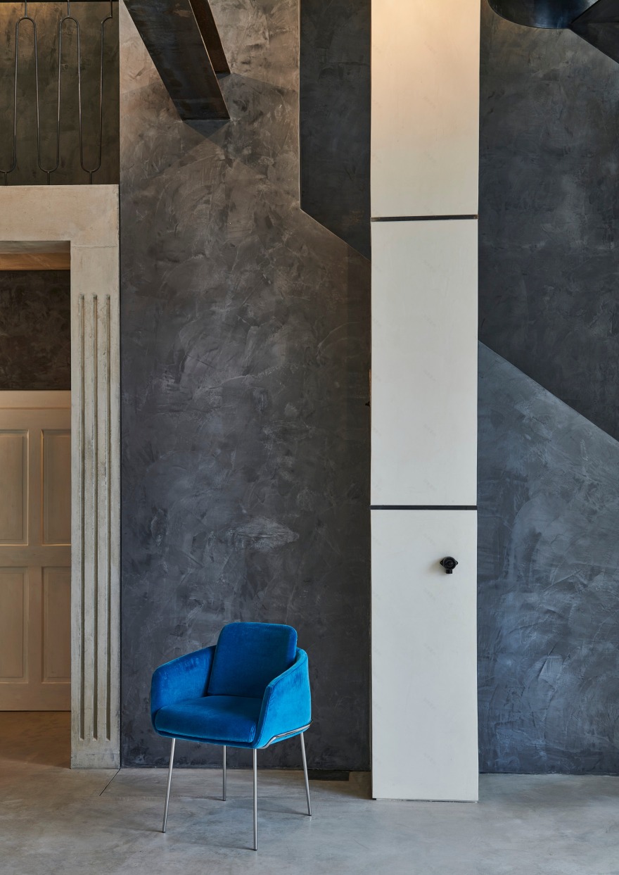 罗马传统工艺重建百年农舍,Timothy Hanghofer 的 7 年杰作-9