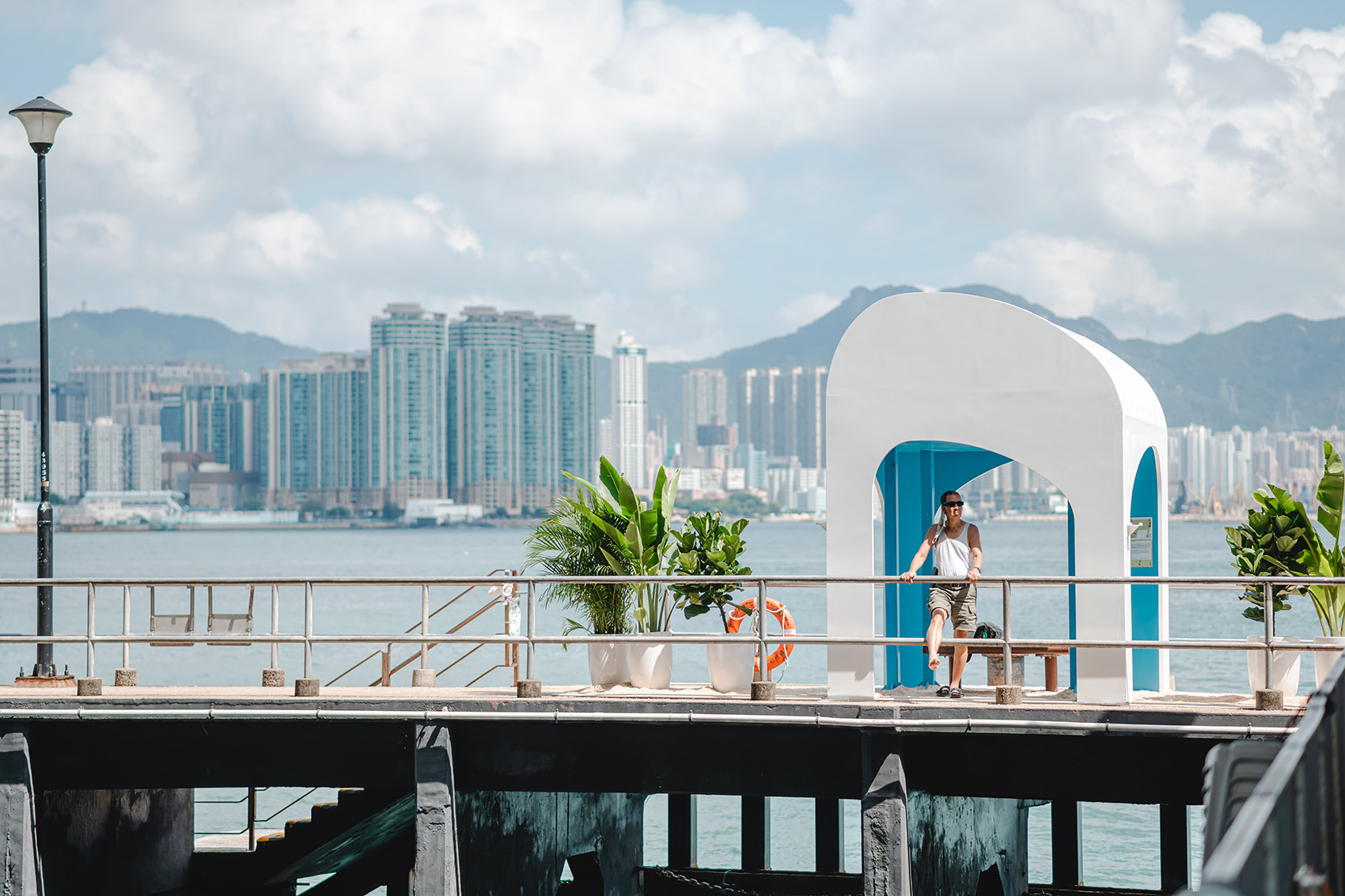 夏季凉亭，香港/维多利亚港公共码头上首个俯瞰狮子山的艺术装置-19