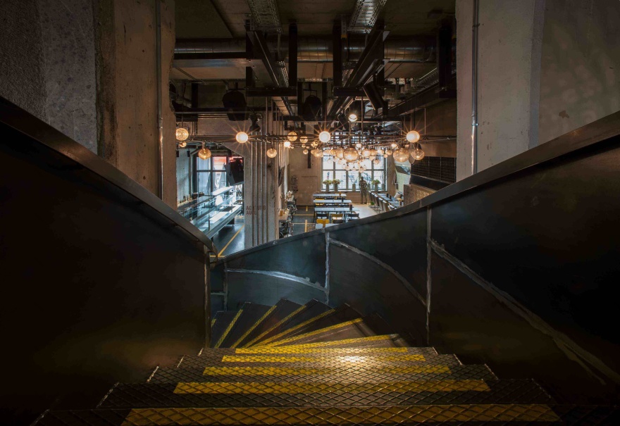 瑞士 Sihlpost Hiltl 餐厅设计-4