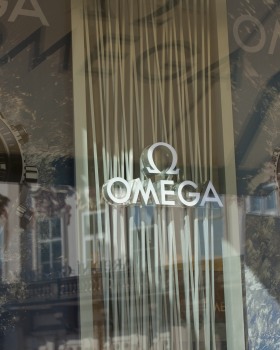 OMEGA Boutique