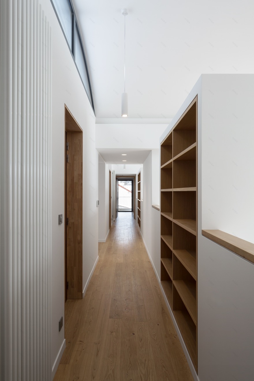 Vulcano+Gibello Architectes丨别墅建筑丨House on the Hillside-15