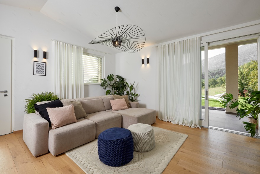 极简北欧风别墅设计 | 自然与工业的和谐融合-3