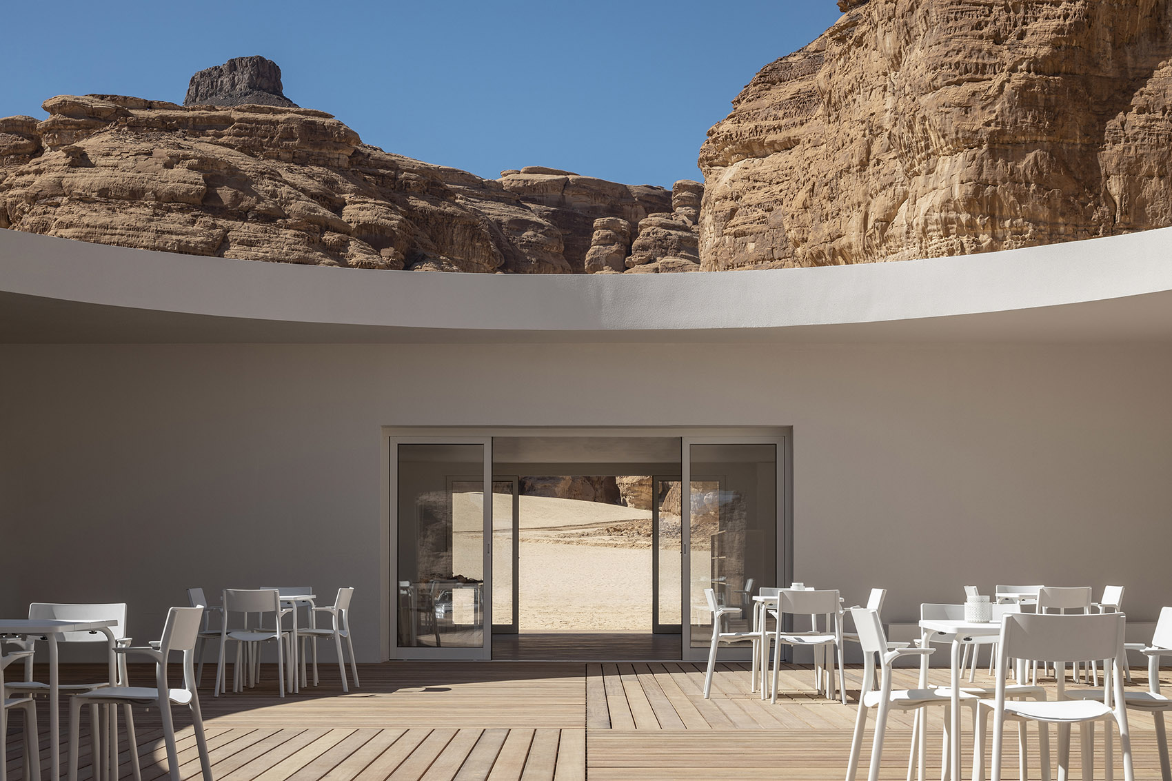 Desert X AlUla游客中心，沙特阿拉伯/无垠沙漠中的庇护所-46