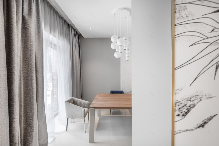 历史建筑中的透明轻盈之家-20