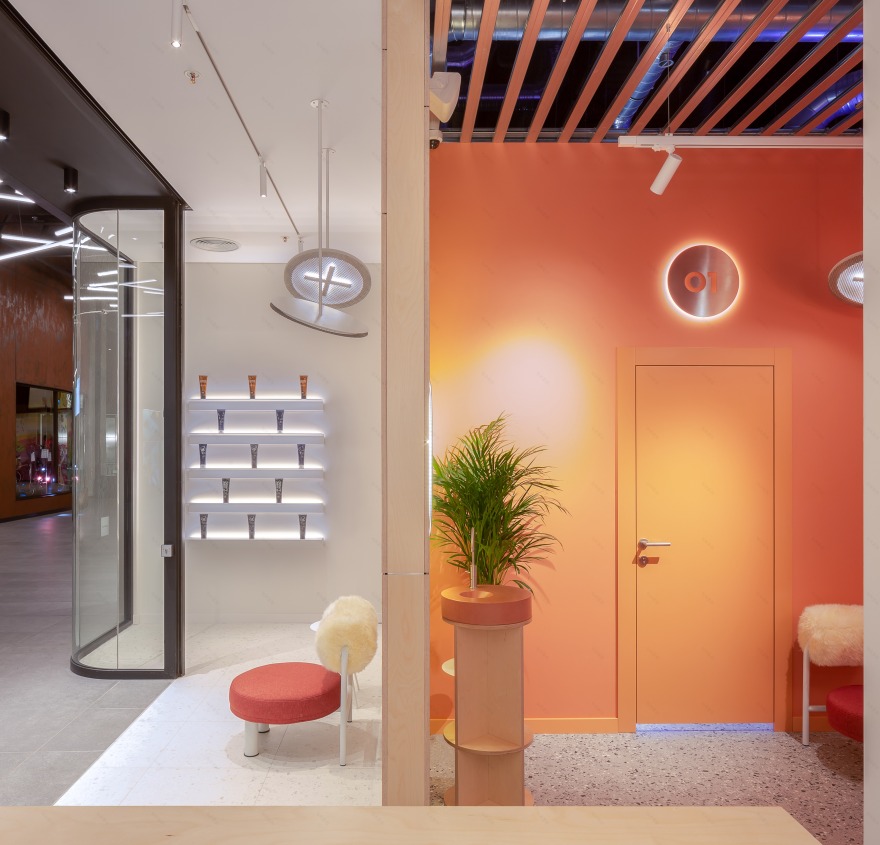 购物商场中的神秘太阳沙龙-4