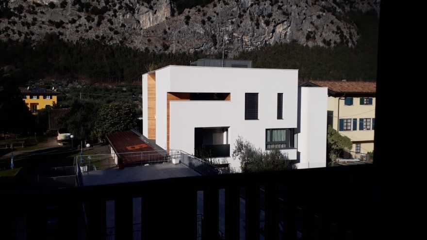 城市中心的新古典主义住宅-1