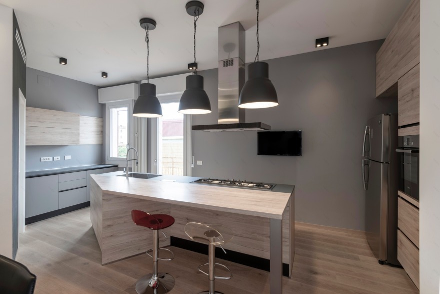 Modena 之家 | 温馨木质 IP 公寓,家庭共享的现代空间-12