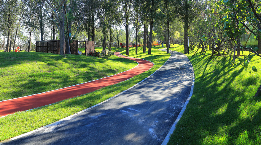 北京大兴龙熙旭辉住宅社区公园-14