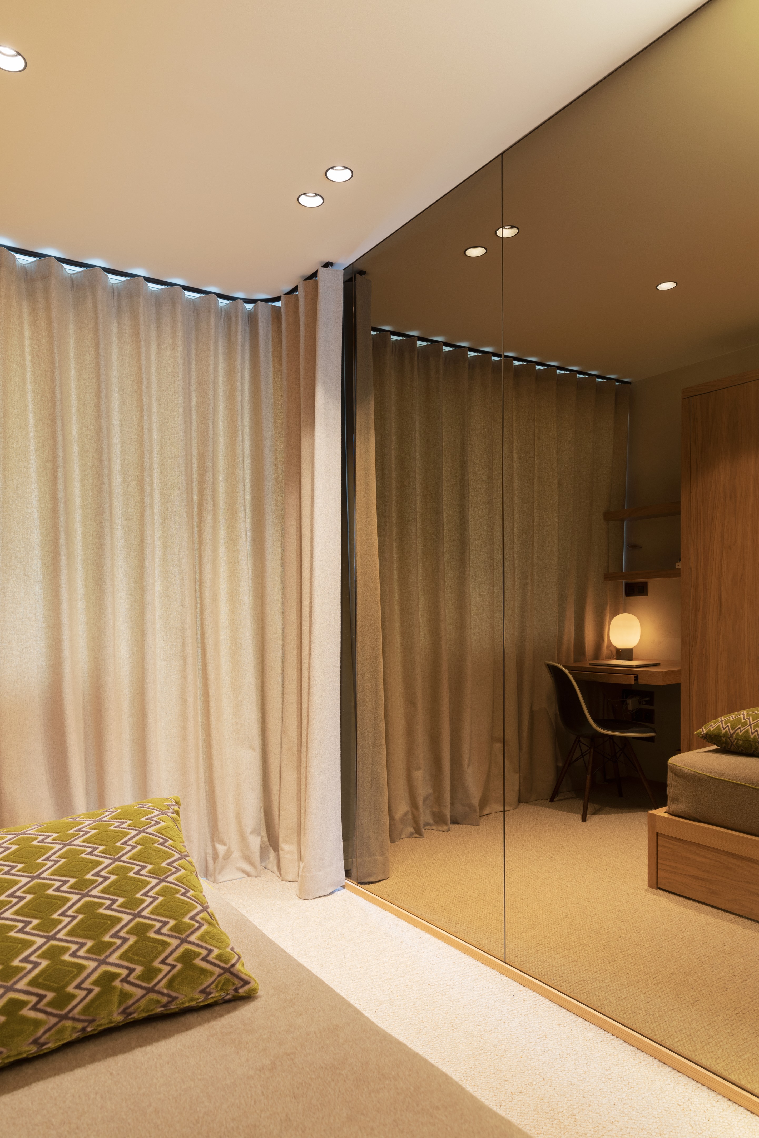 复古与现代共融，70 年代建筑里的优雅公寓-12