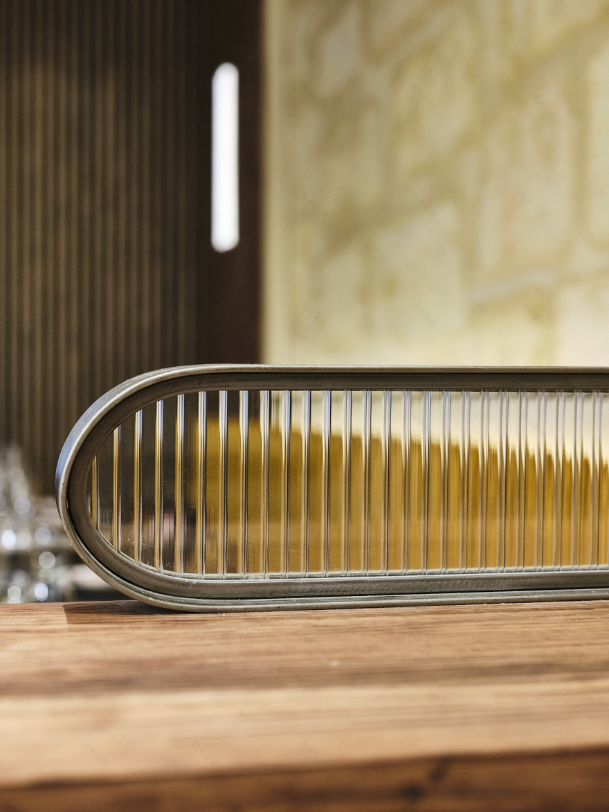 法式风情洋溢的 Ginette 餐厅设计-23