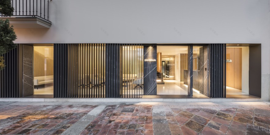 FAUS DENTAL CARE 诊所-24