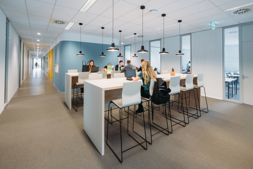 卡梅尔学院 HAVO、VWO 卡梅尔学院-0