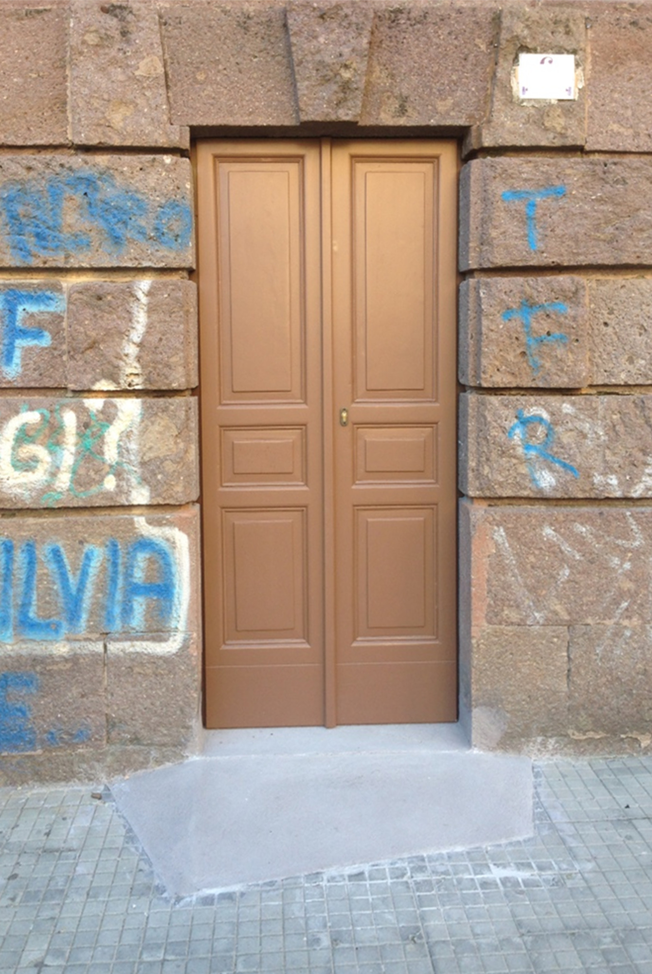 意大利撒丁岛中学实验室改造-9