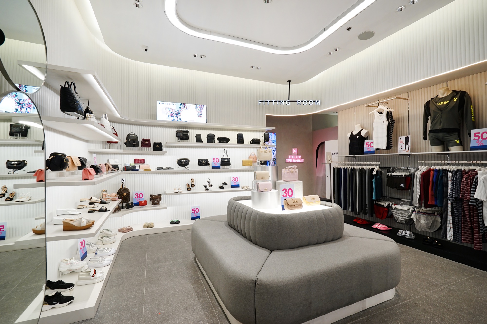 Playboy Shop @Central Lad Phrao 现代简约时尚设计-5