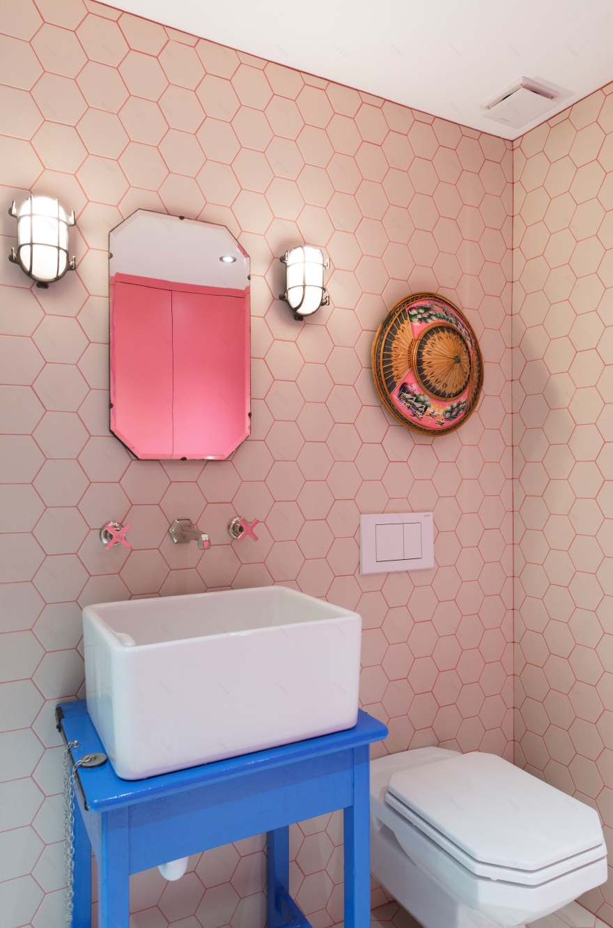 色彩斑斓的边界突破,Cleo 的时尚别墅-2