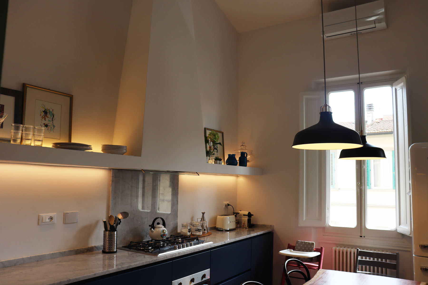 佛罗伦萨城市住宅 | 现代工业风与乡村时尚的完美融合-4