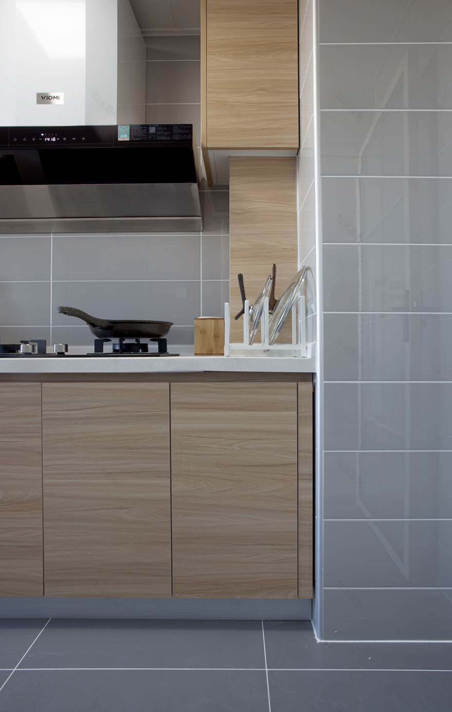 科技米粉的家 | 简约原木风,智能设备环绕-22