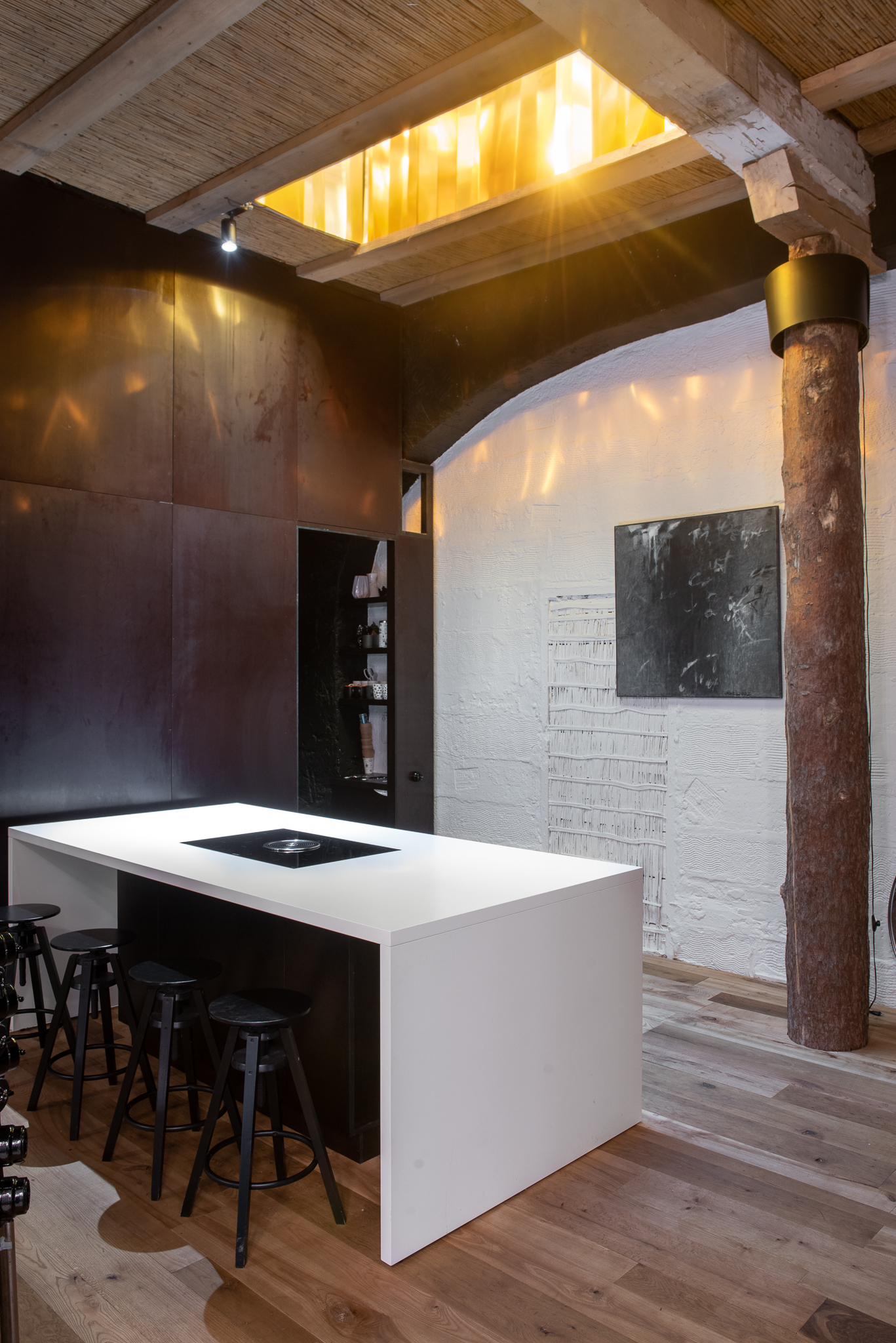 乌克兰 JK Lab Architects 总部,历史与现代交融的设计空间-15