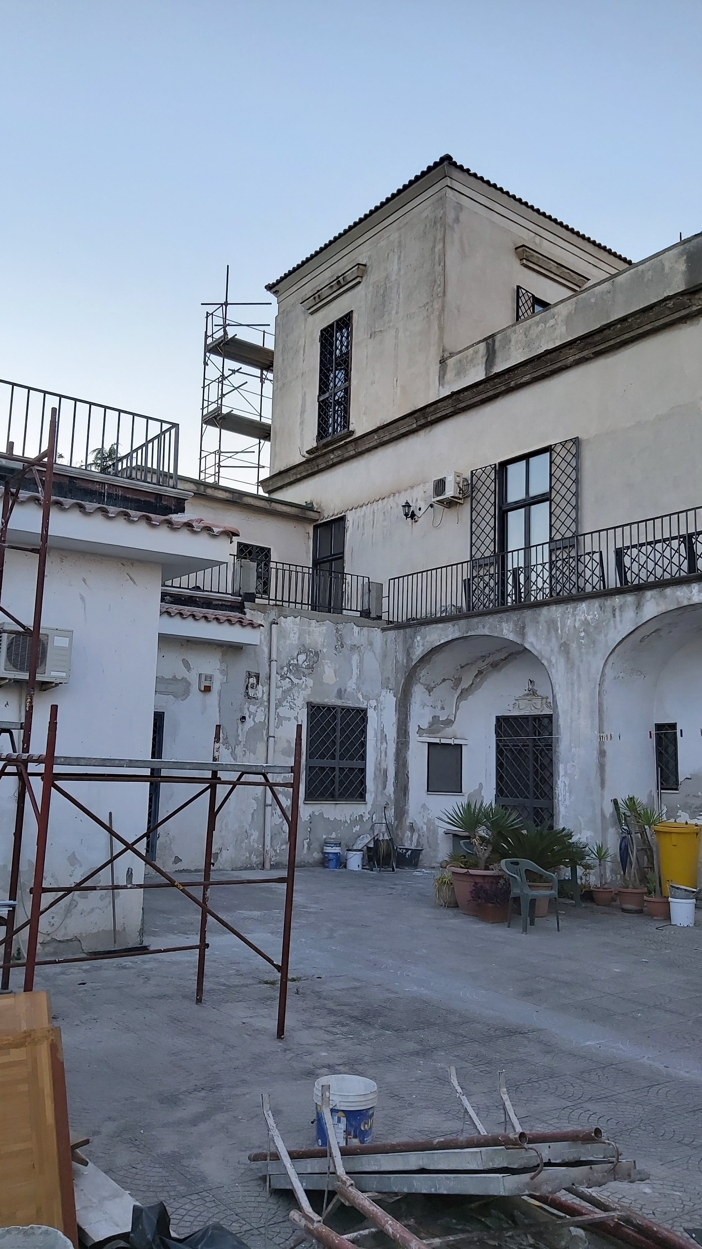 17 世纪古宅翻新，尽享那不勒斯湾美景-6