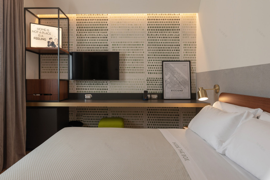 意大利海滨酒店“The Box”以简约哲学打造舒适空间-87