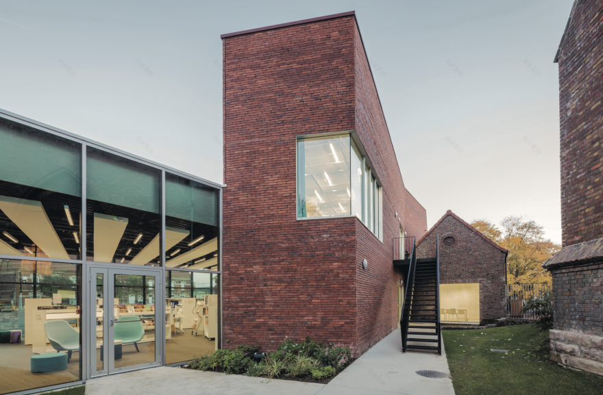 法国梅尔琴多媒体图书馆-4