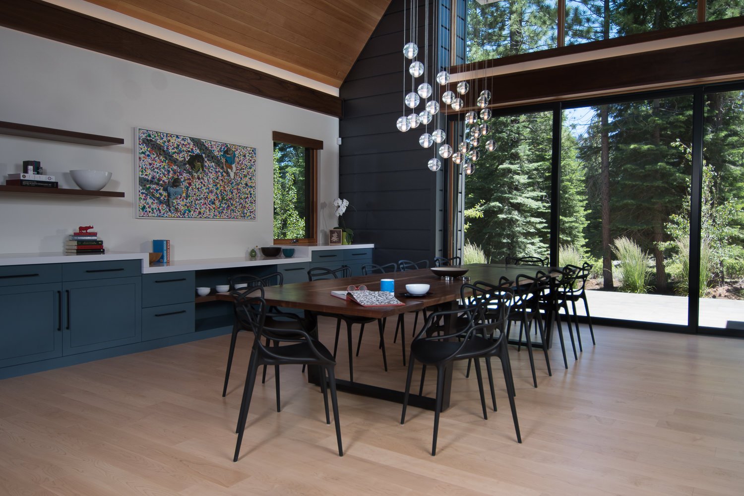 倾斜之地的璀璨明珠 | Crestwood Construction 的山居别墅设计-7