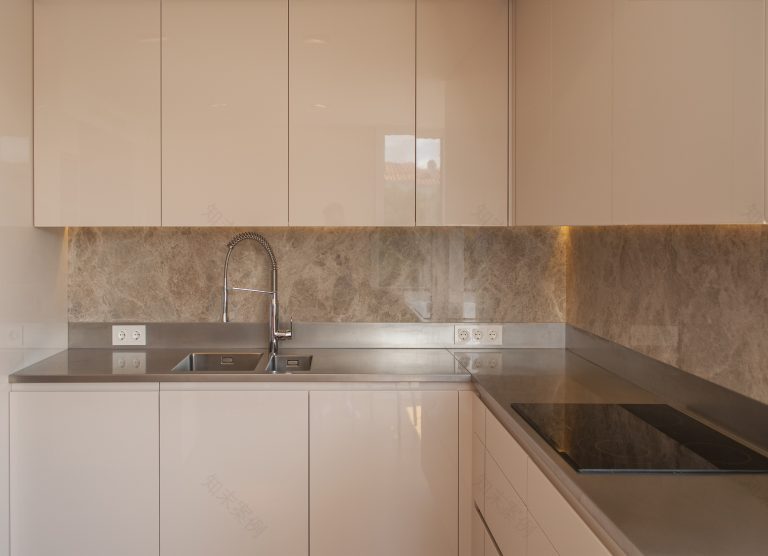 重塑 1960 年代公寓,尽享西班牙 Sitges 海湾美景-10