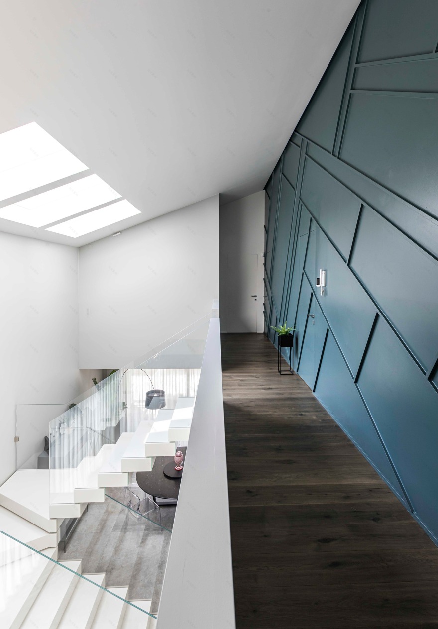 极简奢华公寓设计,柔和曲线与古董图纹的完美结合-8