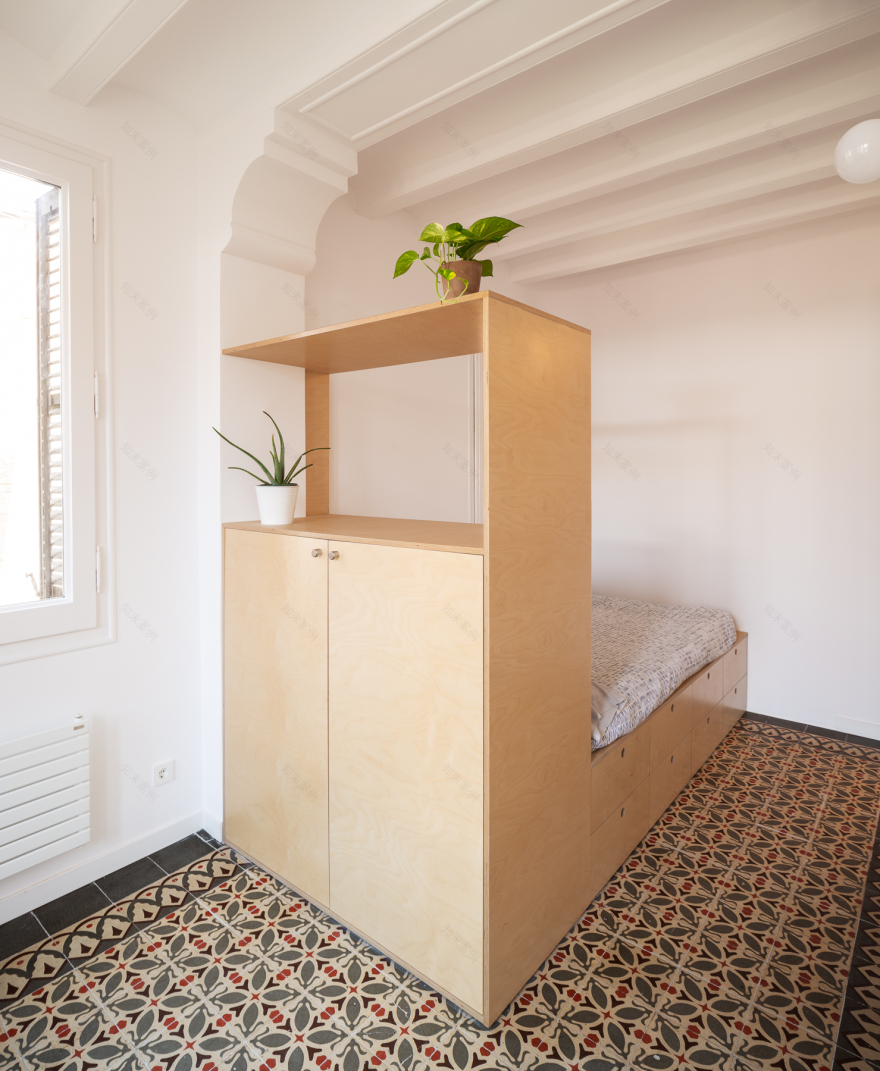 巴塞罗那桑特斯区公寓翻新丨西班牙巴塞罗那-3