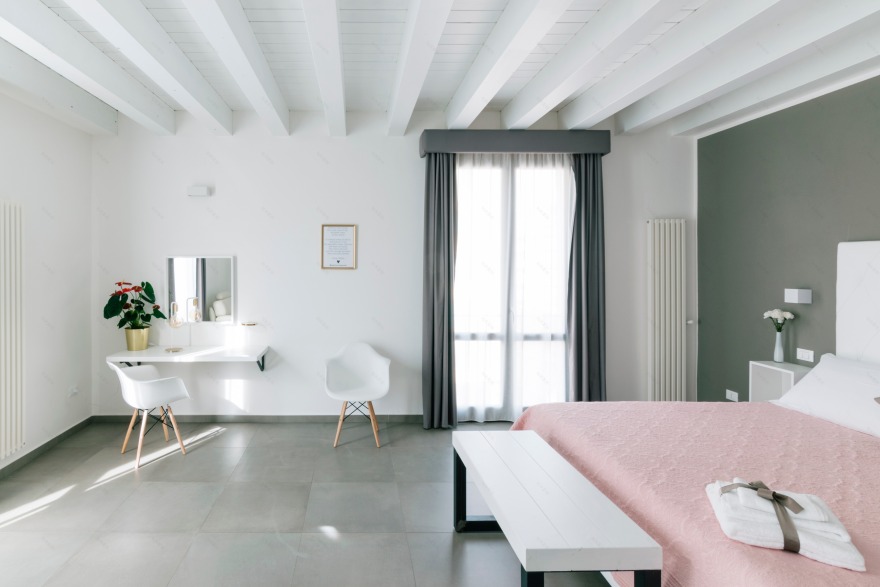 历史与现代交融的“第十三受害者广场”建筑改造-15