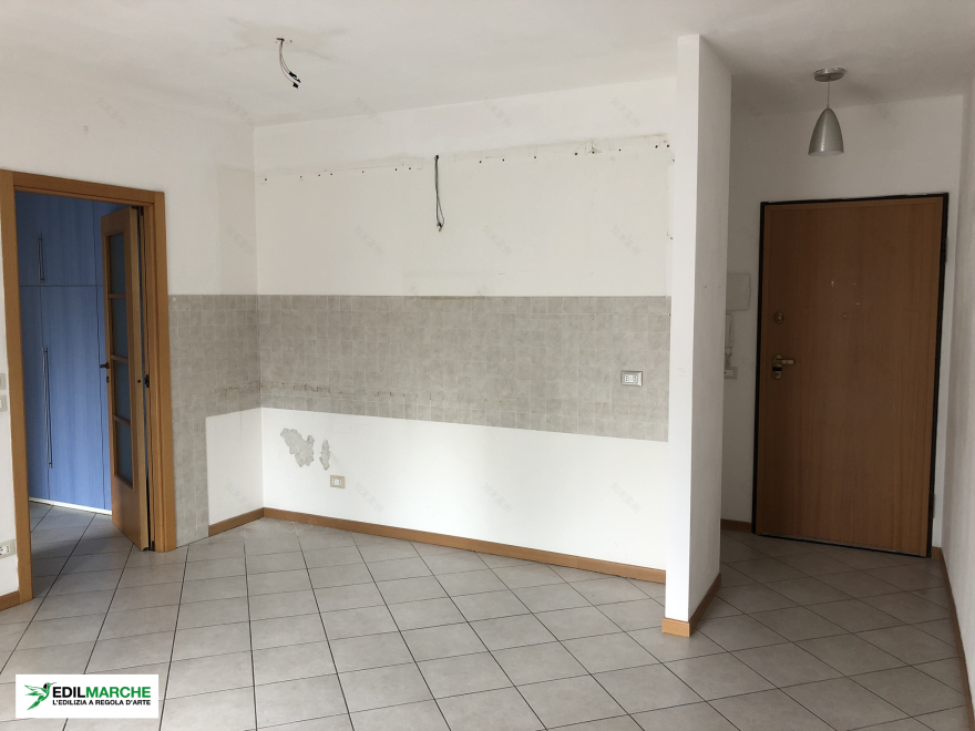 活力色彩的 70 平米公寓翻新设计-6