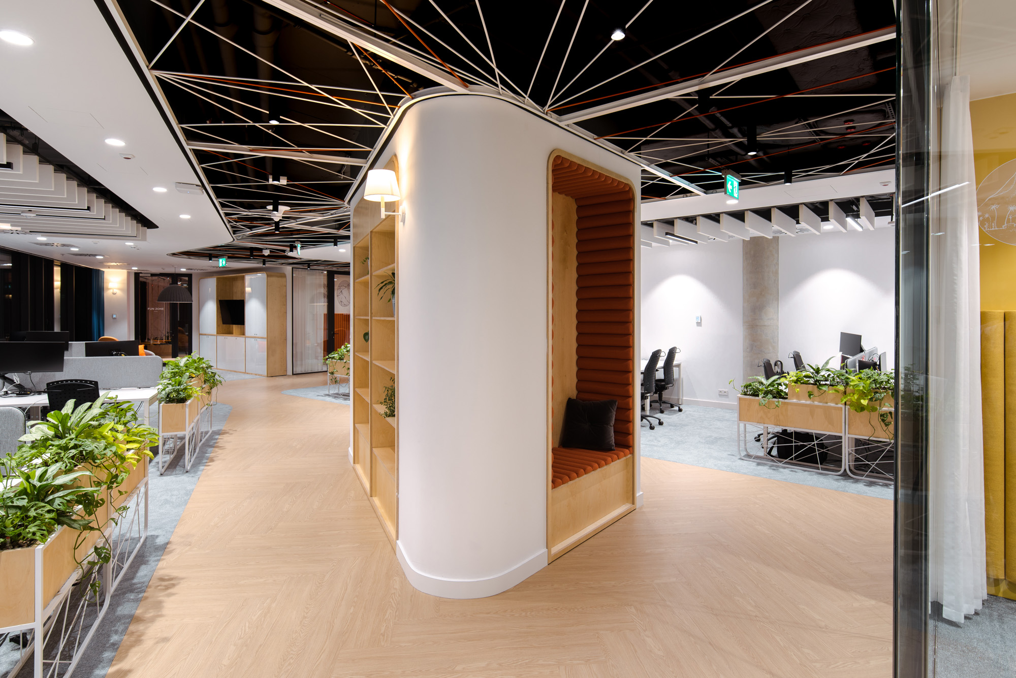 波兰 ING Tech 新办公室，现代与传统的美妙融合-35